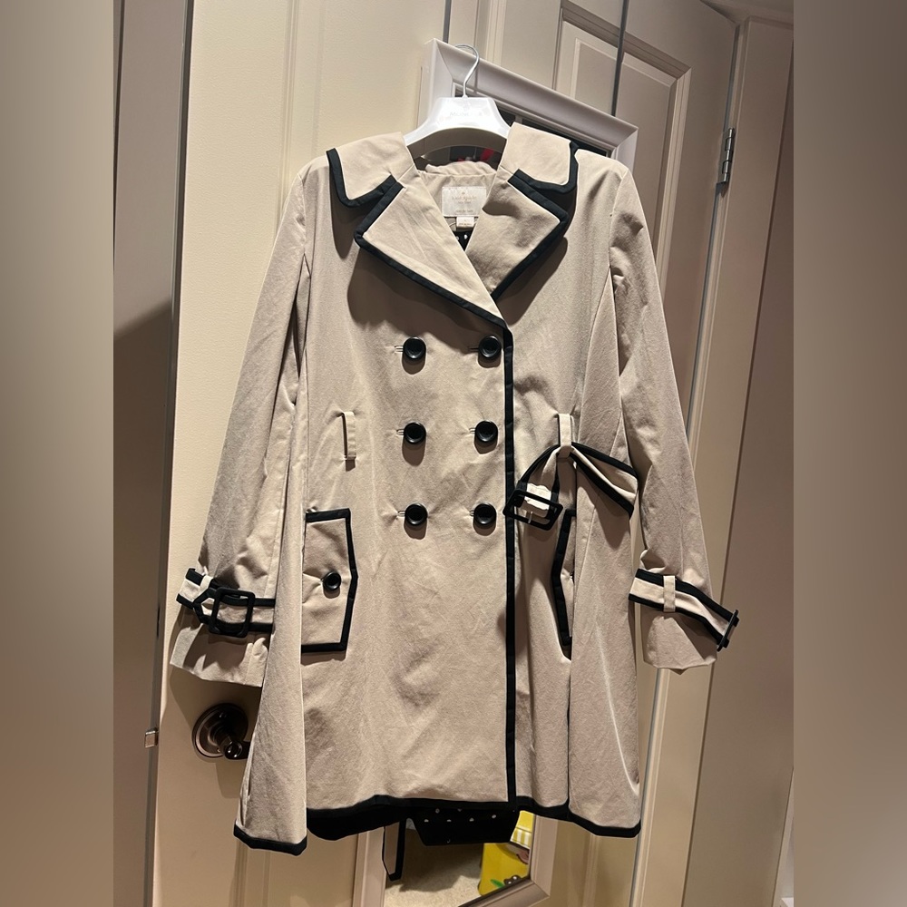 KIDS Kate Spade trench coat in XL